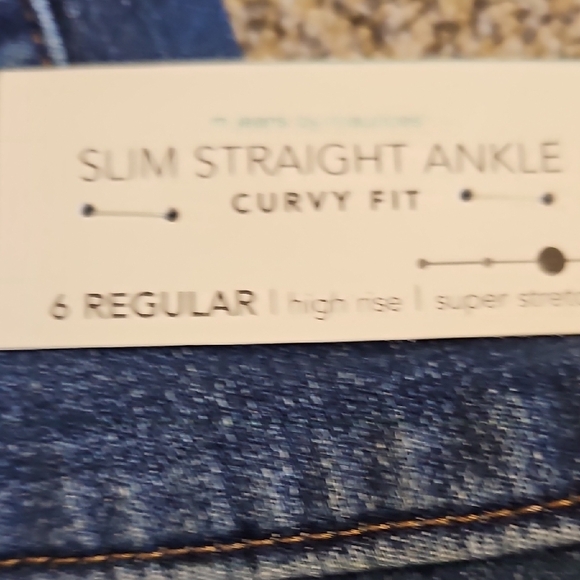 Maurices Women's Straight Leg Jeans - Blue - Picture 6 of 6